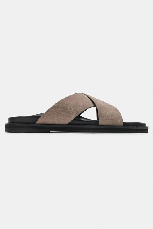 THE STEFANO SANDALS