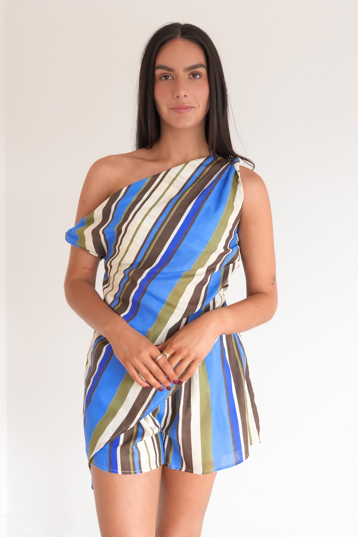 Conjunto short rayas azul caqui escote V | Muy versátil