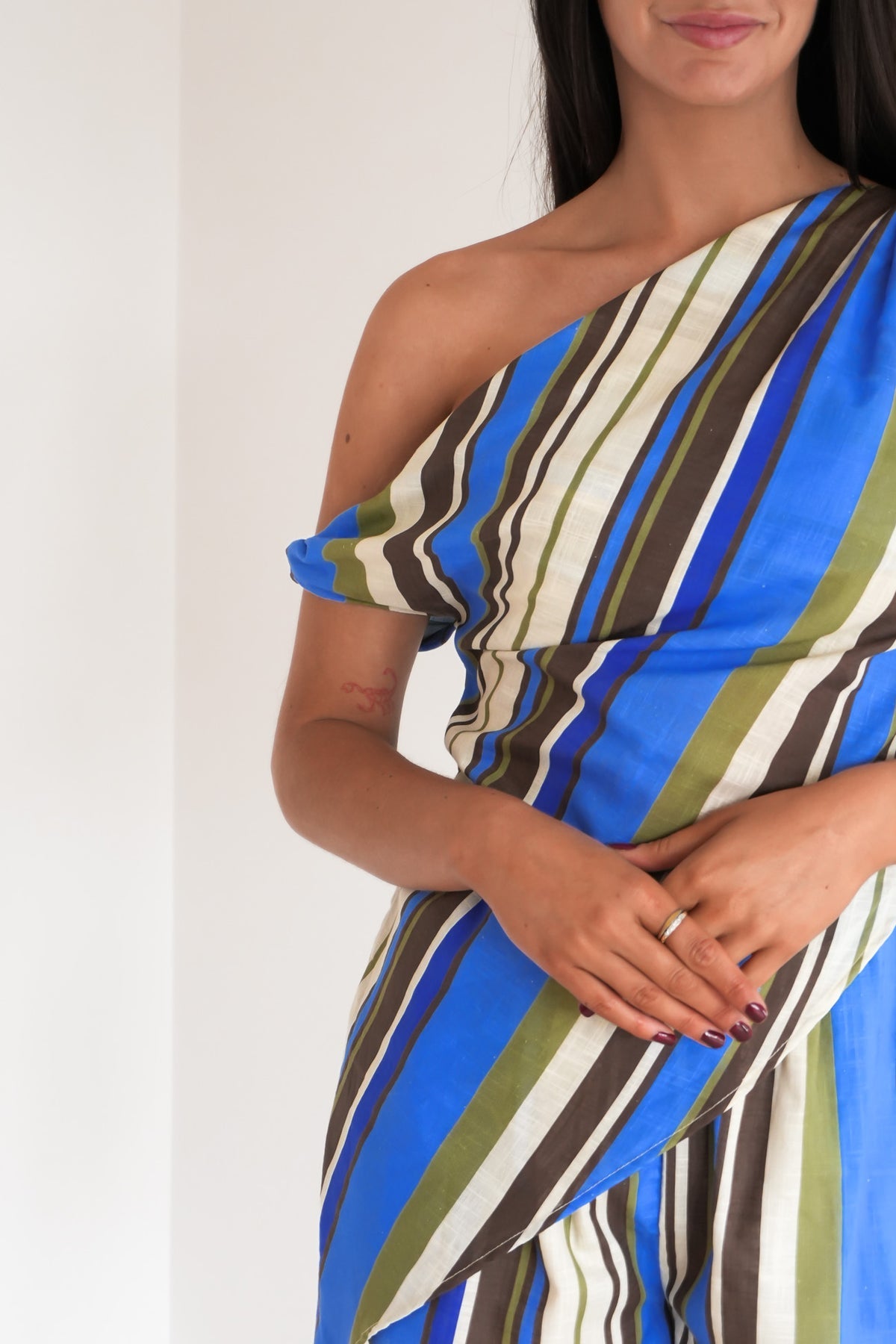 Conjunto short rayas azul caqui escote V | Muy versátil