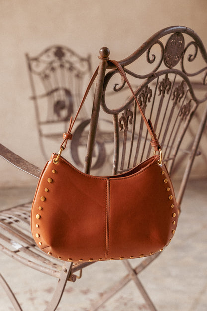 Bolso tostado con tachuelas | Diseño único