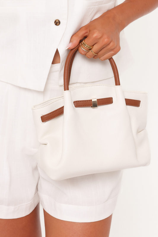 Bolso rectangular blanco y marrón con correa extraíble | Elegante