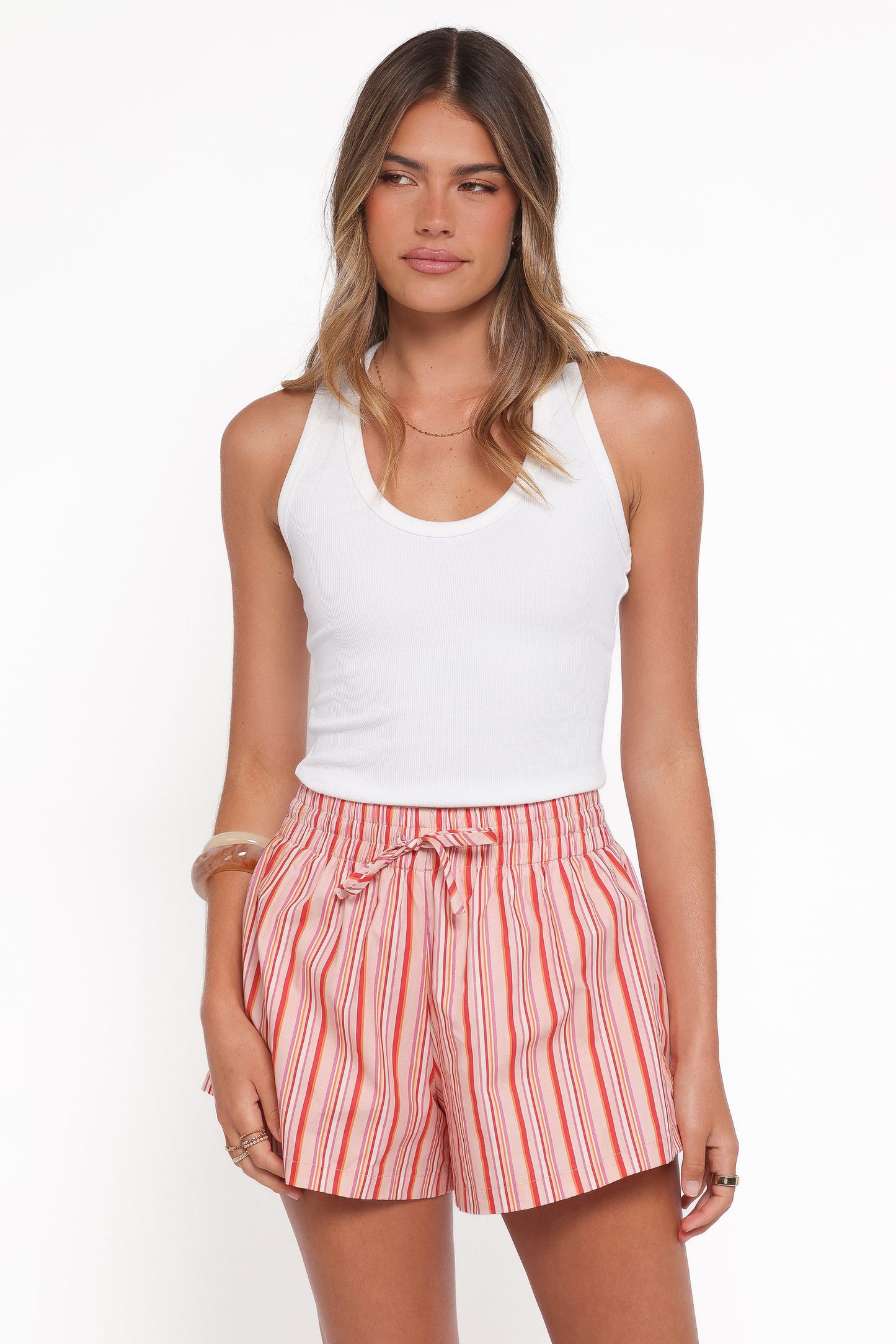 Pantalón corto rayas melocotón | Estilo relajado