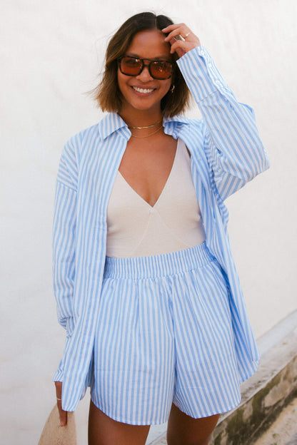 Pantalón corto azul fluido | Frescura estival