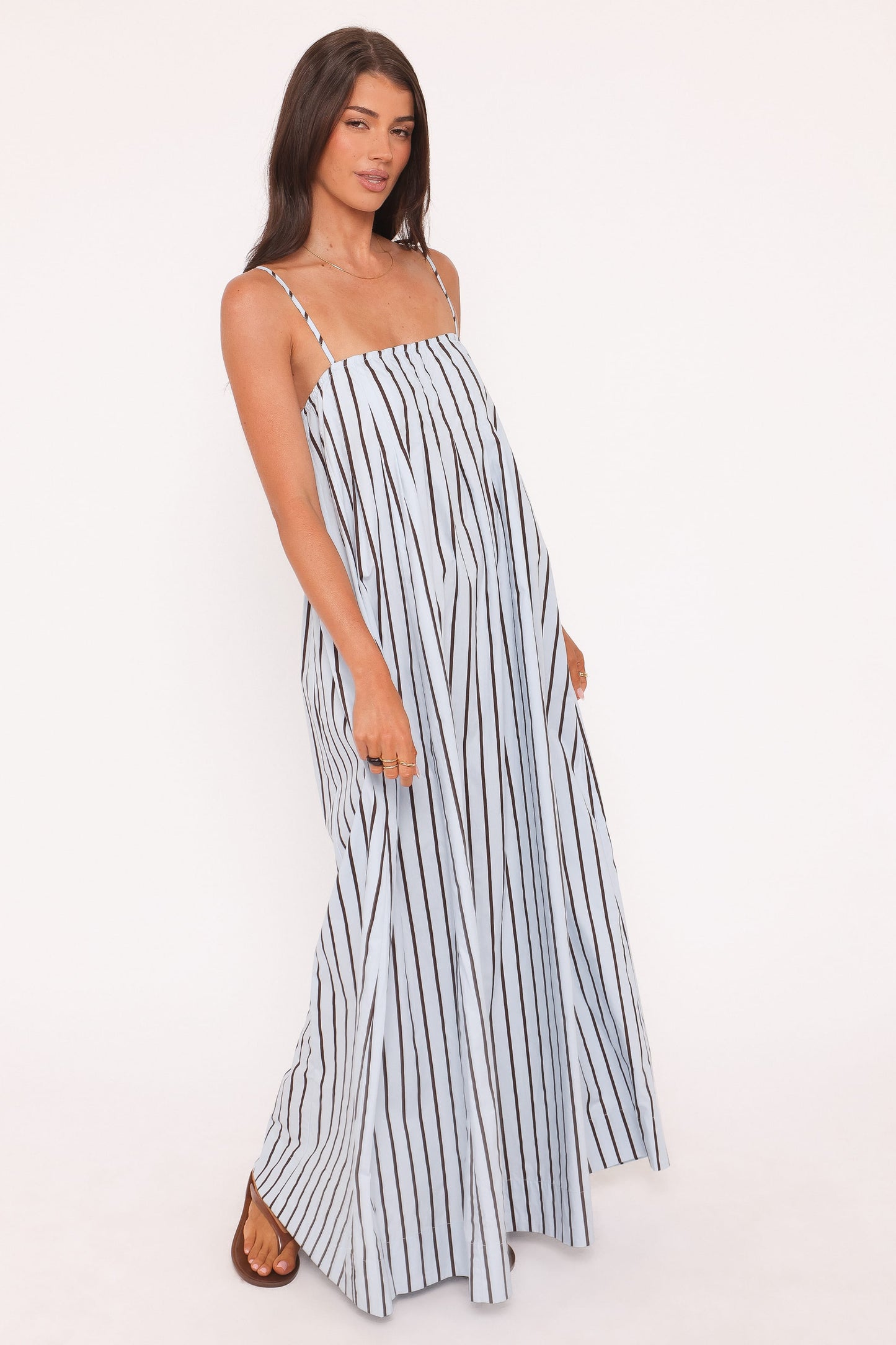 Vestido maxi rayas azul y marrón | Estiliza la figura