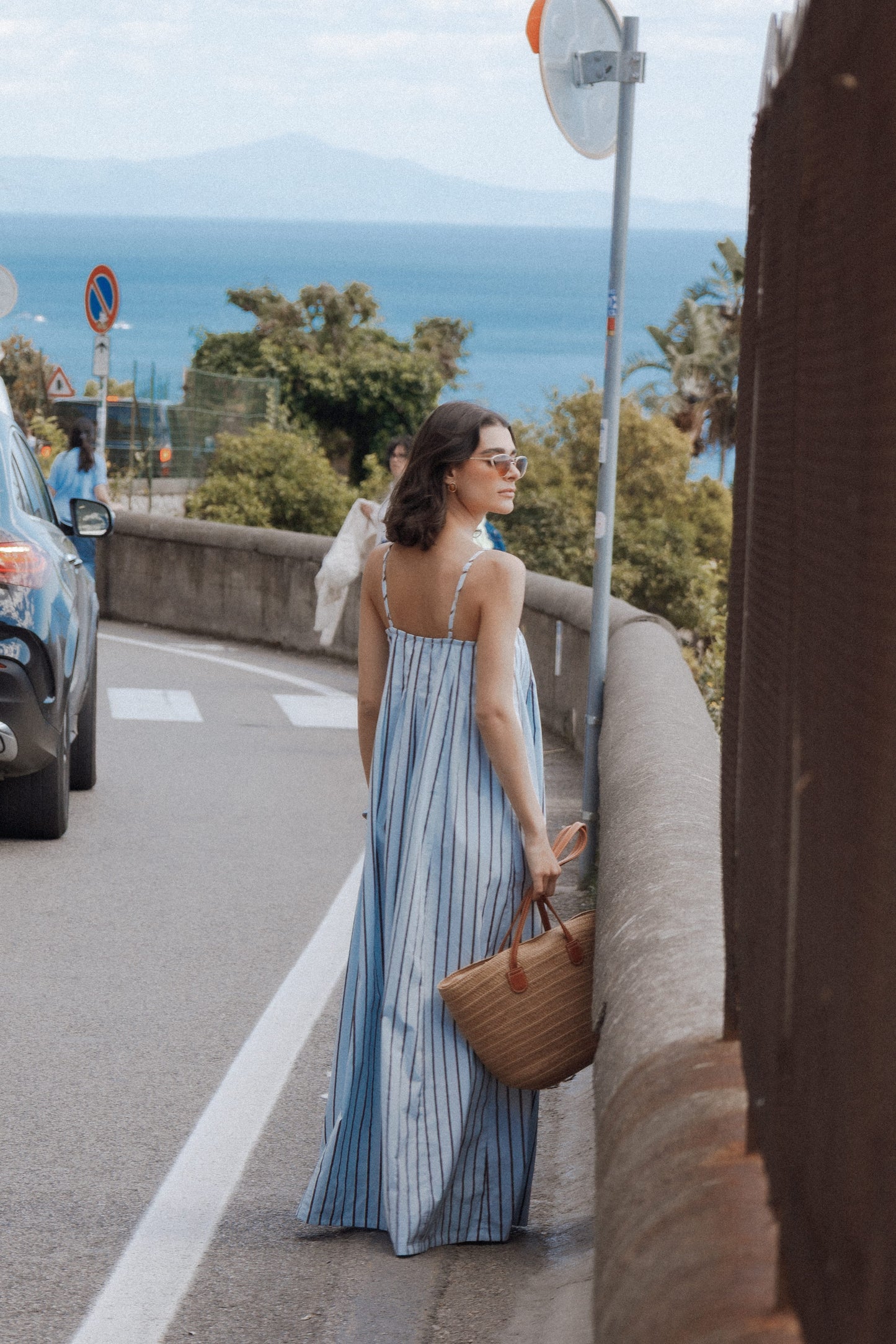 Vestido maxi rayas azul y marrón | Estiliza la figura