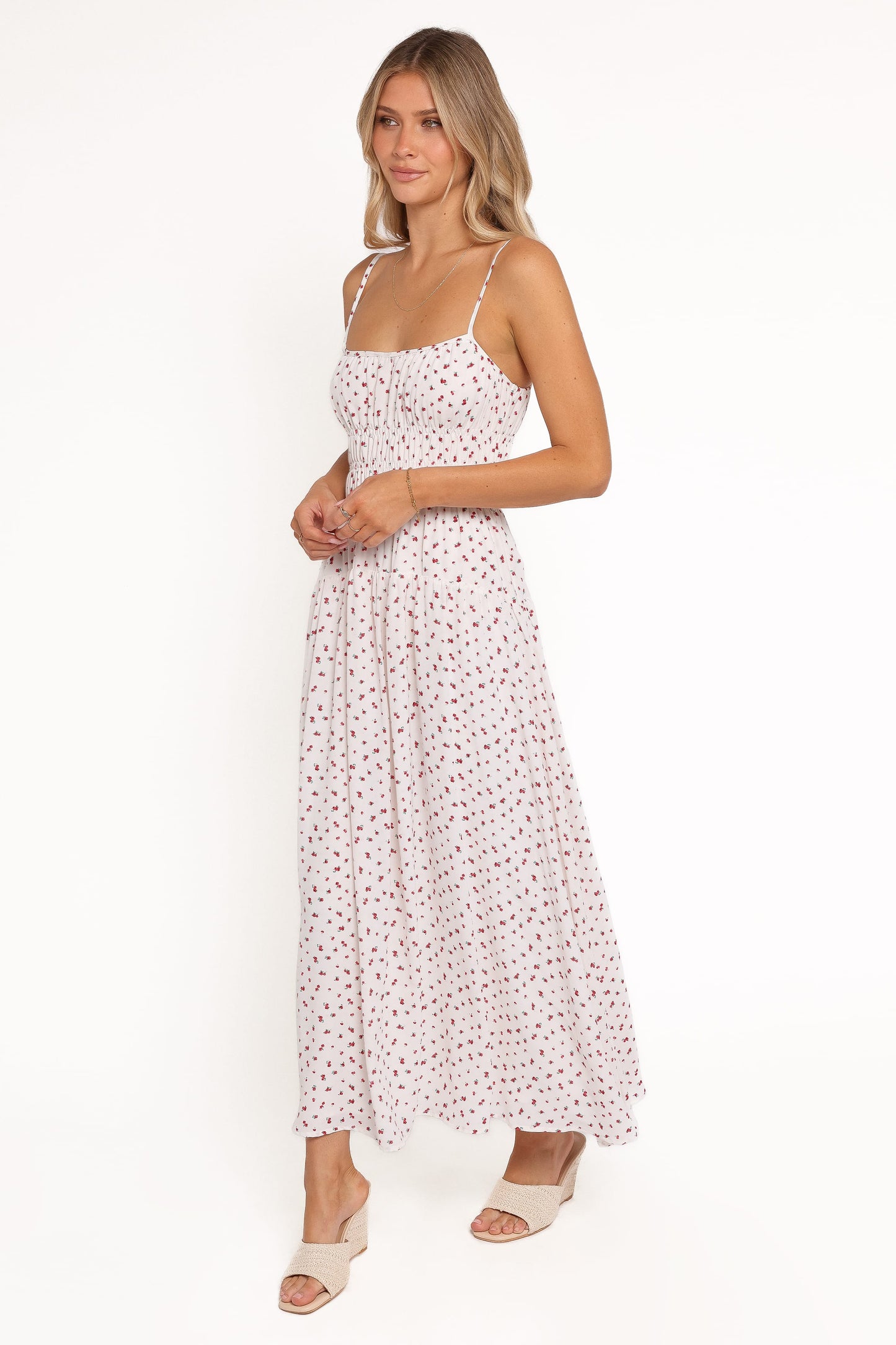 Vestido maxi floral rojo | Muy favorecedor