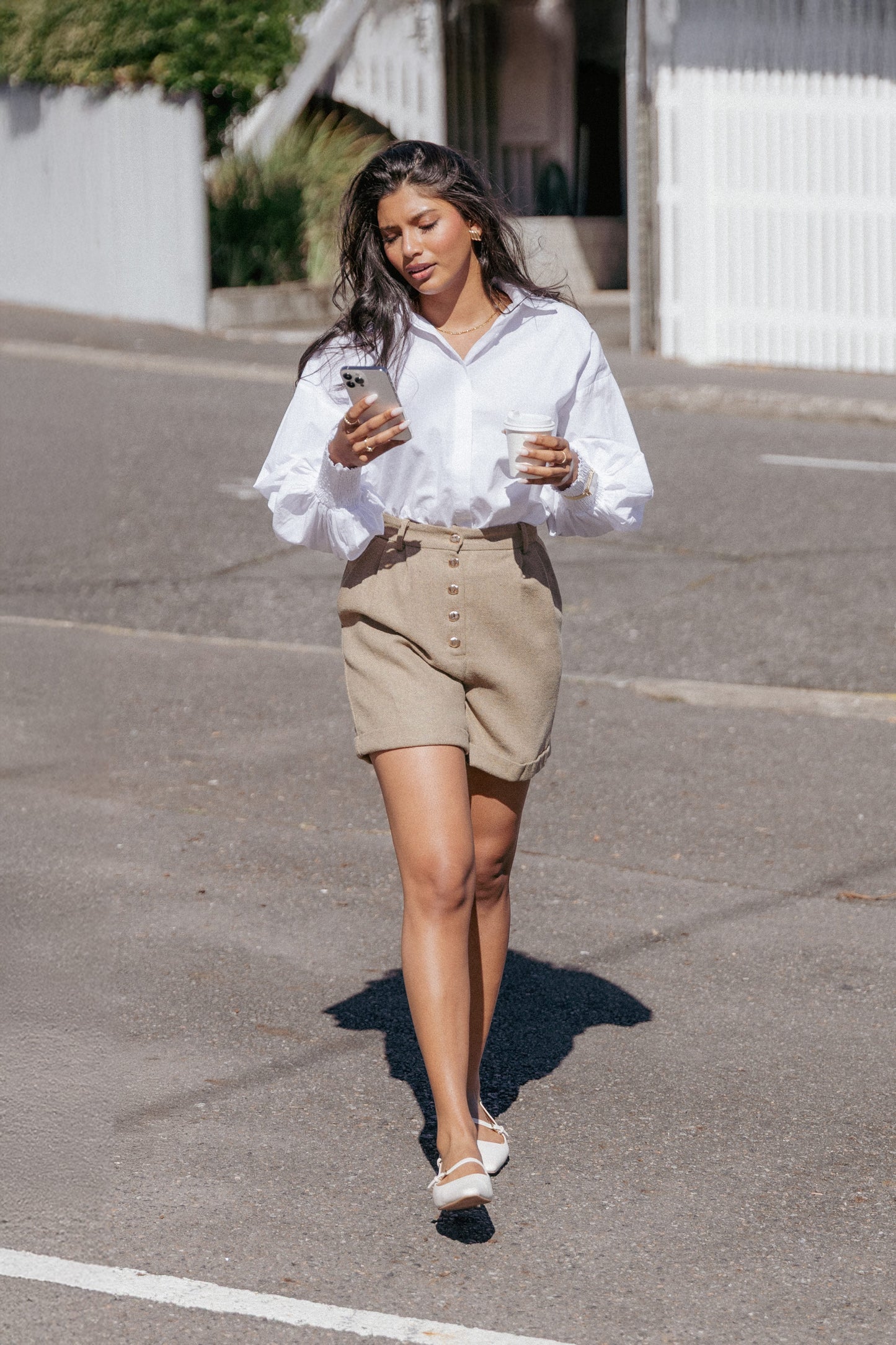 Camisa blanca manga larga | Sofisticación versátil