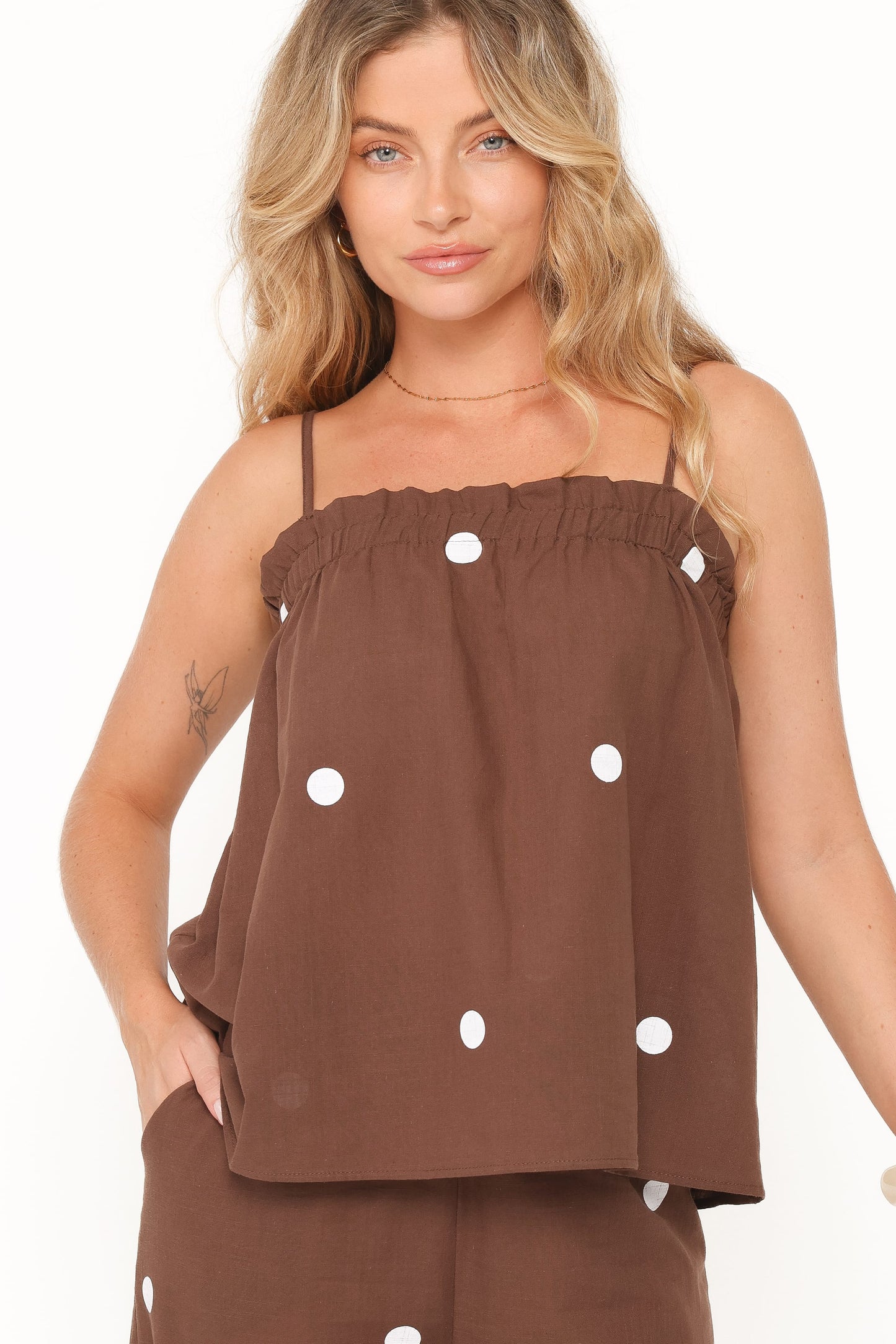 Conjunto pantalón ancho lunares chocolate | Muy cómodo